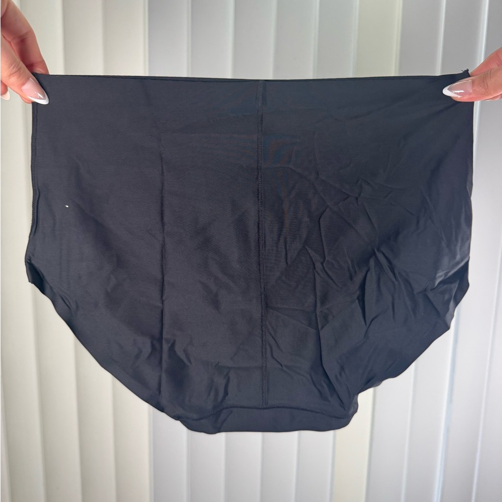 Black High-Waisted Shapewear